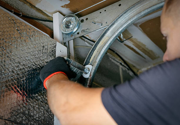 Affordable Garage Door Panel Replacement solutions in West Lealman, FL